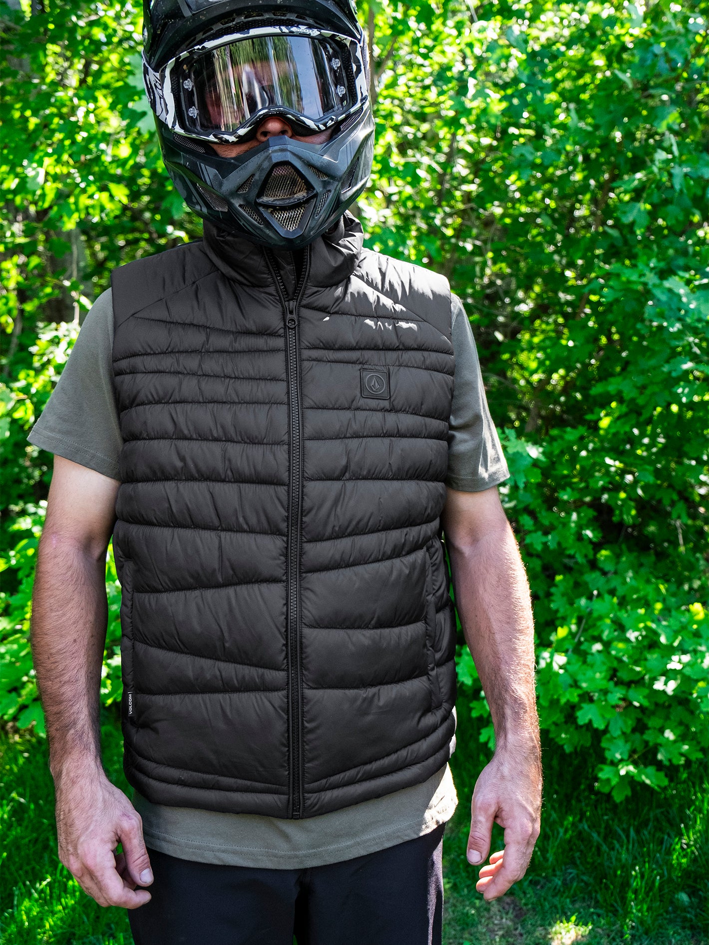 Earth Tripper Puff Vest - Black