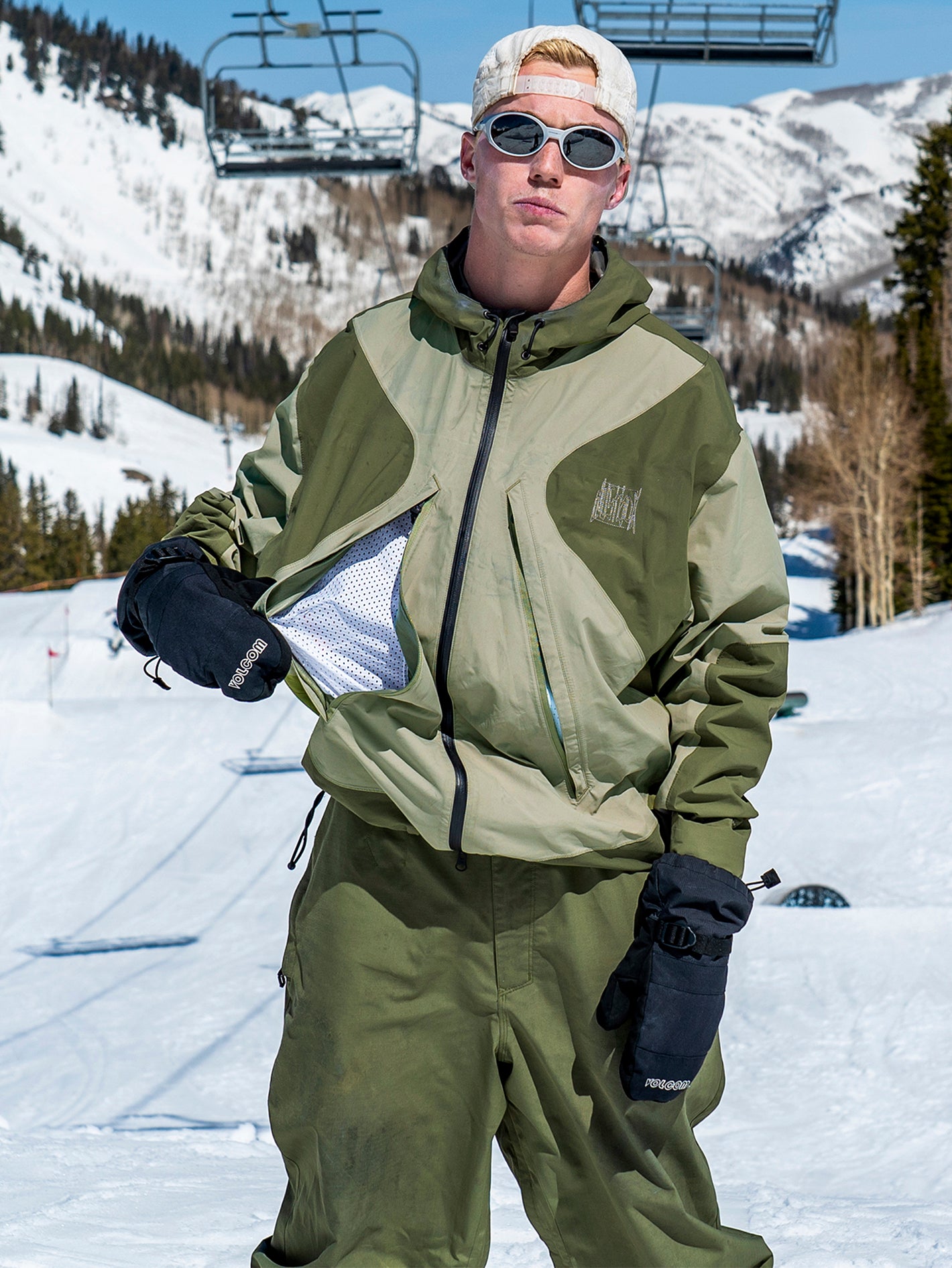 Feeltoogood Gore-Tex Jacket - Light Military – Volcom Canada