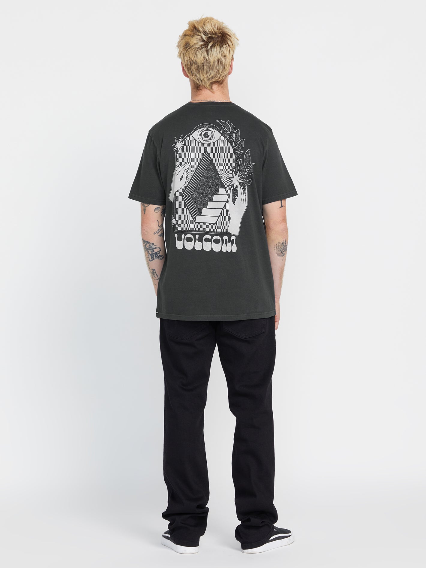 Stairway Short Sleeve Tee - Stealth – Volcom Canada