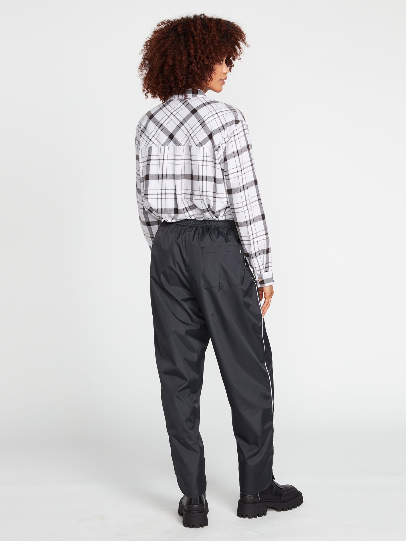 Wind It Up Jogger Pants - Black