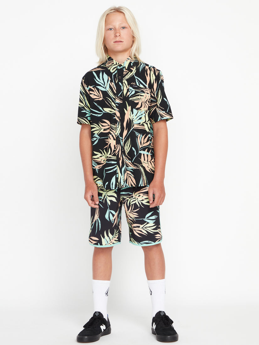 Big Boys Bleeding Leaf Short Sleeve Shirt - Black (C0422303_BLK) [52]