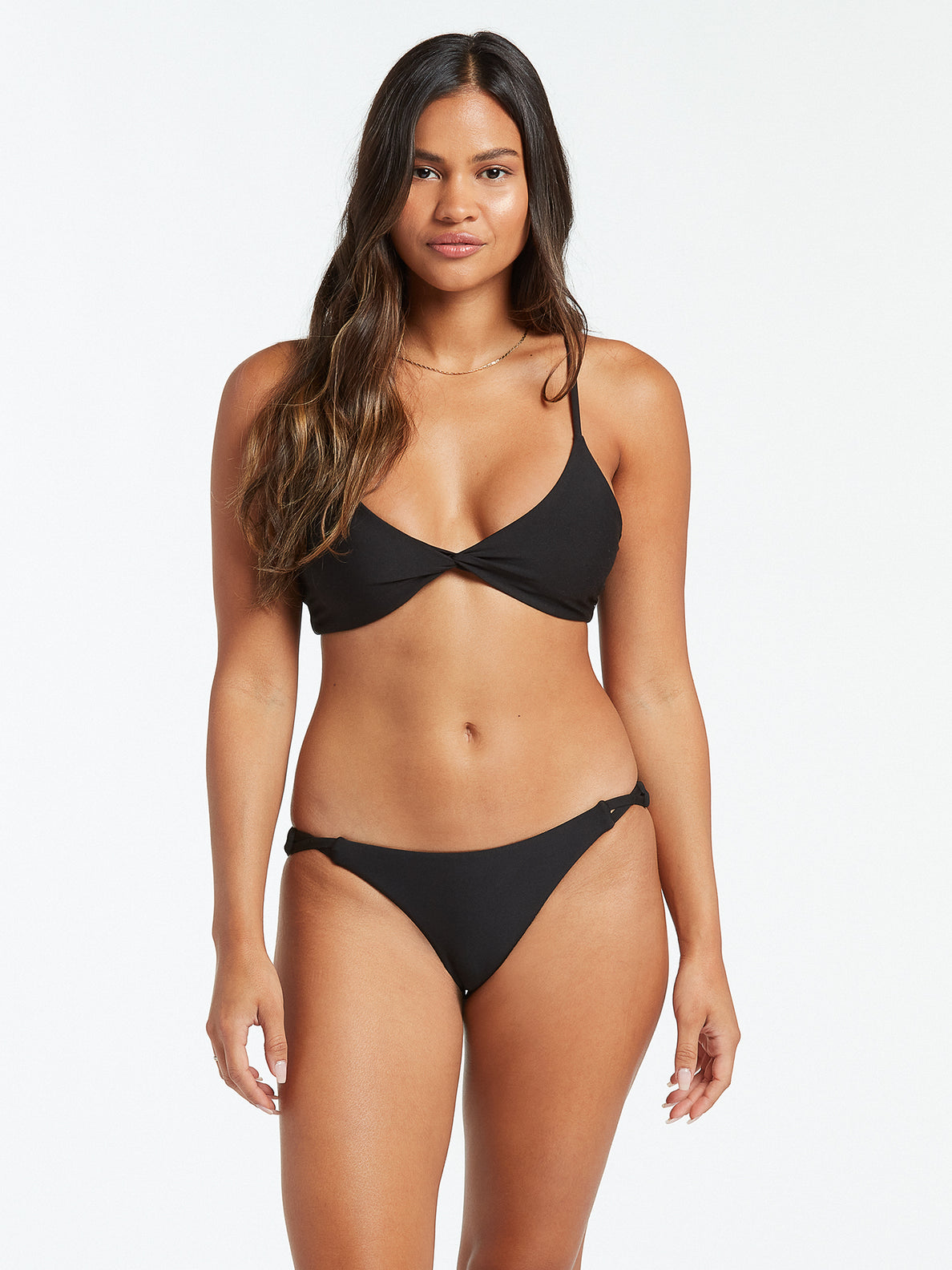 Simply Seamless V Neck Bikini Top - Black – Volcom Canada